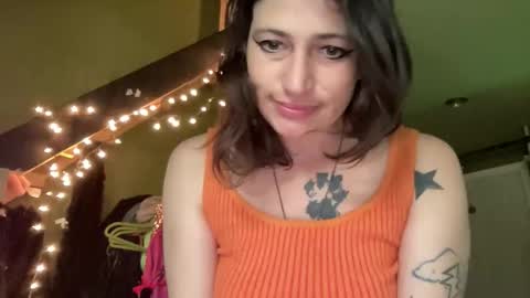 ariel  colin when hes here online show from 04.19.26