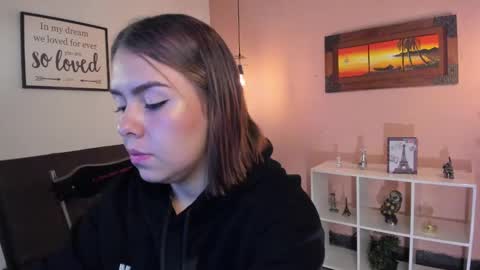  Arianna  online show from 02.18.25