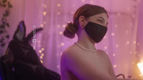 Arina online show from 02.16.25