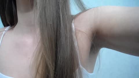 Snapshot of arinamir chatting on 02.26.26 arinamir online show from 02.26.26