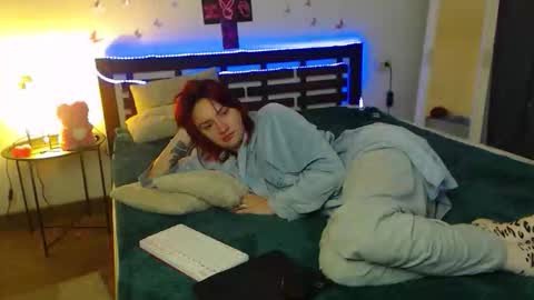 Ari online show from 11.08.25