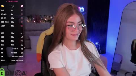 Ari  online show from 12.15.25