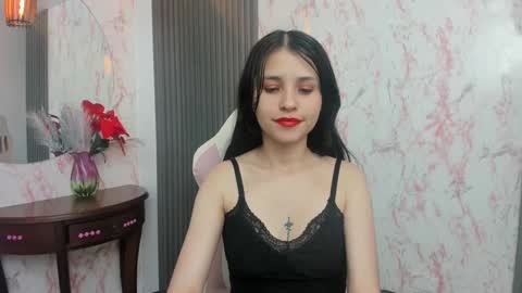 Snapshot of arisha_lee2 chatting on 01.05.25 arisha_lee2 online show from 01.05.25