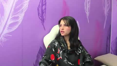 Snapshot of arisha_lee2 chatting on 01.23.25 arisha_lee2 online show from 01.23.25