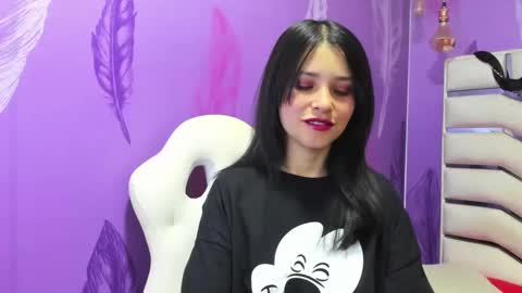 Snapshot of arisha_lee2 chatting on 01.25.25 arisha_lee2 online show from 01.25.25