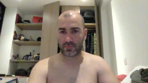 Snapshot of aristi11 chatting on 02.25.26 aristi11 online show from 02.25.26