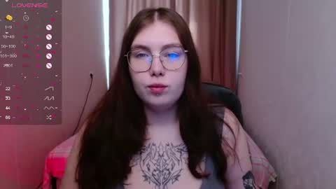 Snapshot of arizonaa_muse chatting on 07.31.26 Astrid online show from 07.31.26