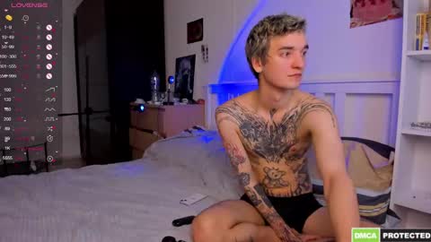 Snapshot of arlenhere chatting on 03.05.25 Mia Arlen online show from 03.05.25