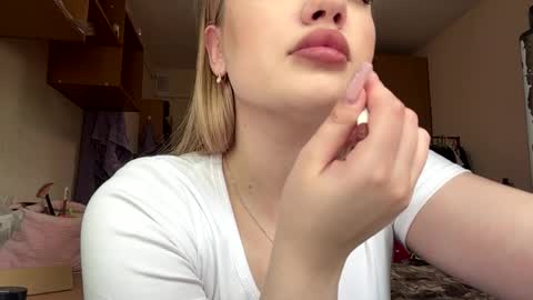 Kate online show from 05.25.26
