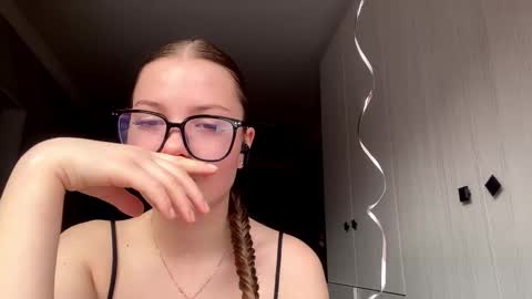 Snapshot of arlettejasica chatting on 02.25.26 Liza online show from 02.25.26