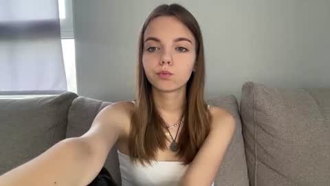 Lisa online show from 07.04.26