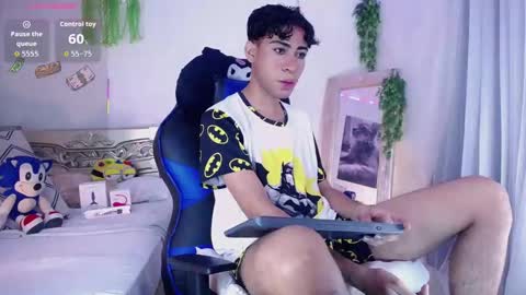 armond online show from 10.10.25