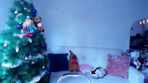 Snapshot of arnold_black69 chatting on 12.31.24 arnold black online show from 12.31.24