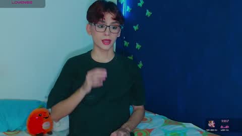 Snapshot of arnold_laurent chatting on 10.15.25 Arnold online show from 10.15.25