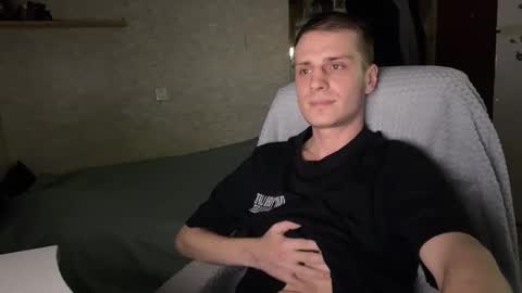 Snapshot of arnolngang chatting on 02.27.26 arnolngang online show from 02.27.26