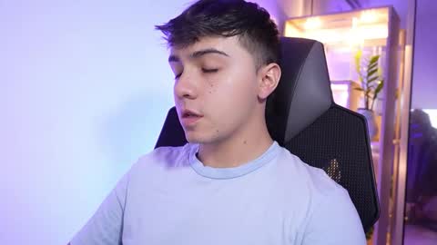 aron__cooper online show from 12.17.25