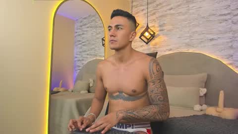 Snapshot of aron_bolt chatting on 02.09.26 ARON BOLT online show from 02.09.26