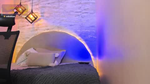 ARON BOLT online show from 03.29.26