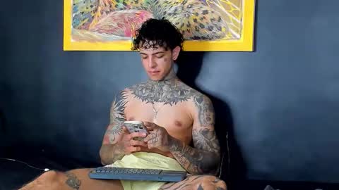 Snapshot of aron_ford chatting on 09.10.25 Aron ford online show from 09.10.25