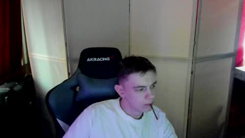 biggest penis  online show from 01.04.25