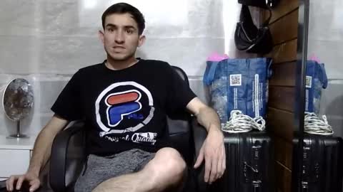 Snapshot of arongfranco chatting on 11.18.25 Aron G Franco online show from 11.18.25