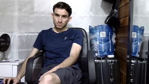 Snapshot of arongfranco chatting on 11.27.25 Aron G Franco online show from 11.27.25