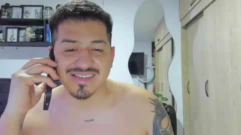 ARON  Independent model  online show from 12.04.25