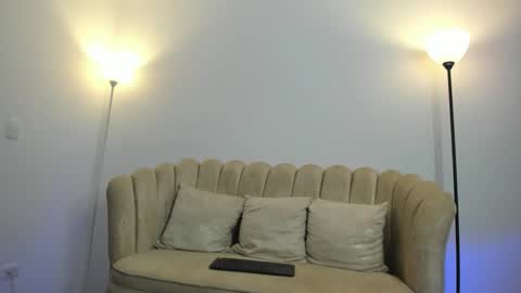 Snapshot of aroon_connor chatting on 09.26.25 online show from 09.26.25