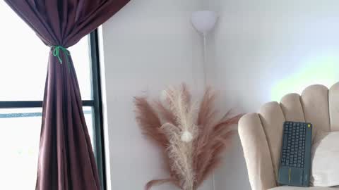   online show from 04.02.26