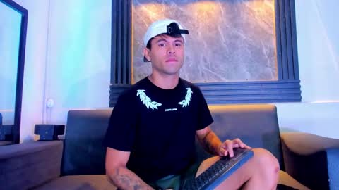 Aroon   online show from 11.13.25