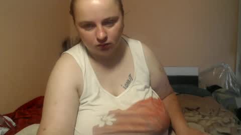 Snapshot of arriana98 chatting on 06.23.26 Arriana online show from 06.23.26