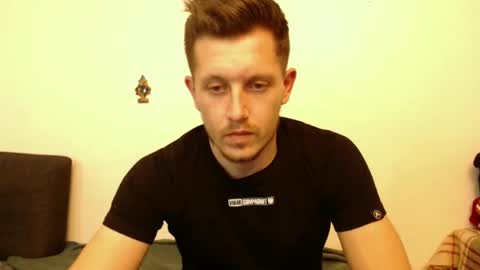 arromwilliam90 online show from 01.22.25