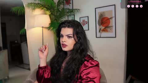 Snapshot of artechloe chatting on 01.10.25 Chloe online show from 01.10.25