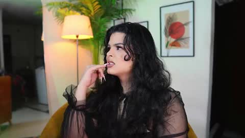 Snapshot of artechloe chatting on 02.09.25 Chloe online show from 02.09.25