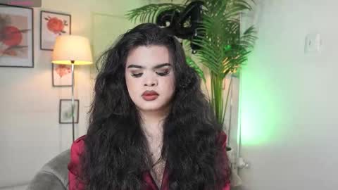 Snapshot of artechloe chatting on 11.05.25 Chloe online show from 11.05.25