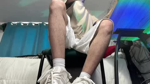 Snapshot of arteemiis chatting on 01.04.25 online show from 01.04.25