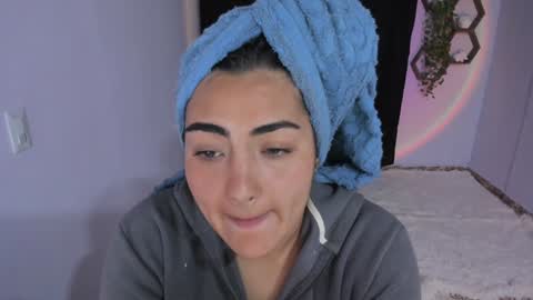 Snapshot of artemis_020 chatting on 12.12.24 FENIX online show from 12.12.24