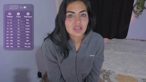 Snapshot of artemis_020 chatting on 01.05.25 FENIX online show from 01.05.25