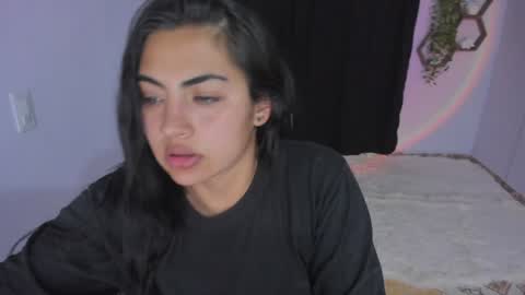 Snapshot of artemis_020 chatting on 01.08.25 FENIX online show from 01.08.25