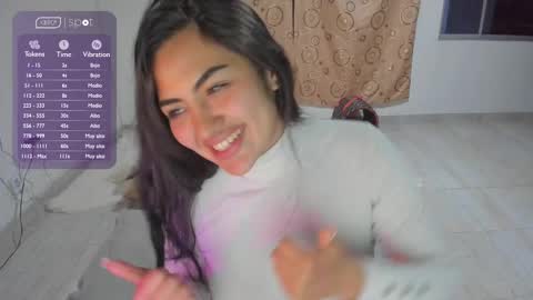 Snapshot of artemis_020 chatting on 02.17.25 FENIX online show from 02.17.25