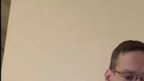 Snapshot of artii_sperm_shot chatting on 04.08.26 artii_sperm_shot online show from 04.08.26