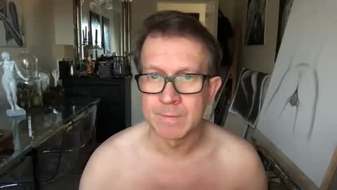 Snapshot of artisterotic chatting on 12.25.24 artisterotic online show from 12.25.24