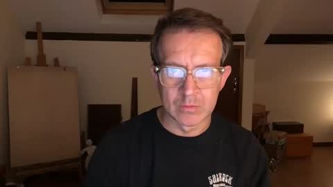 Snapshot of artisterotic chatting on 09.23.25 artisterotic online show from 09.23.25