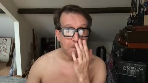 Snapshot of artisterotic chatting on 02.20.26 artisterotic online show from 02.20.26