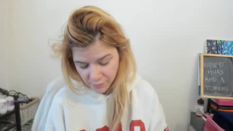 MIA online show from 01.12.26