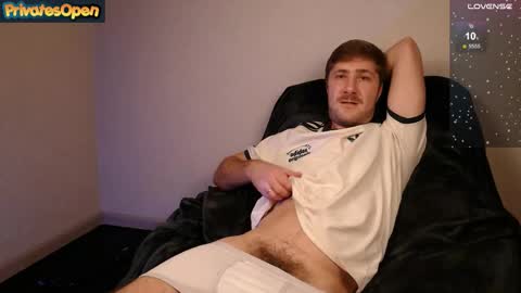 Snapshot of arturswan chatting on 02.09.26 Artur Swan online show from 02.09.26