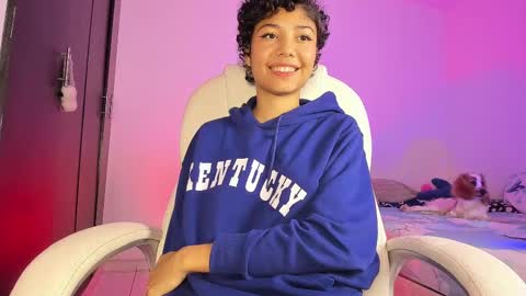 Ariana and Kelsieh online show from 02.13.25