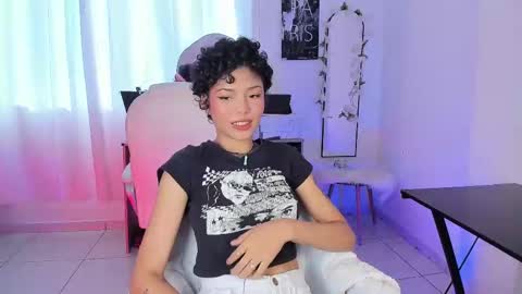 Ariana and Kelsieh online show from 02.26.25