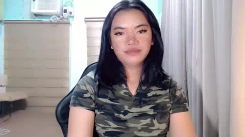Snapshot of arya_lightning chatting on 04.23.26 ARYA online show from 04.23.26