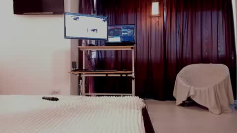 Snapshot of aryahunt chatting on 06.18.26 Arianacustom videos available for sale try my special vibes 112233111222333 private copy at request online show from 06.18.26